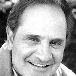 Fred Lerner - 青春狂戀演員 飾演Tucker Smith