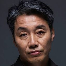 松角洋平 - 詭屋演員 飾演