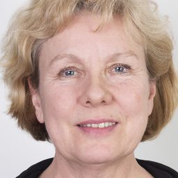 Li Brådhe - 當幸福提早來演員 飾演Landlady