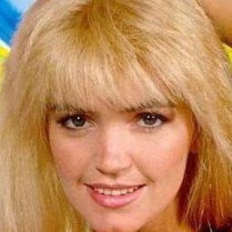 Missy Warner - 性罪演員 飾演Party Girl #3