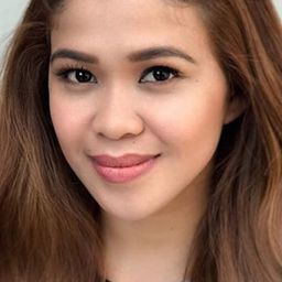 梅萊·坎蒂維羅斯 飾演 Yaya Monina