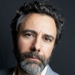 Jeff Galfer 飾演 Hunter