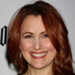 Jodie Markell - 寶貝小情人 2演員 飾演Hillary Mitchell