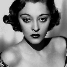 Kathleen Burke 飾演 Woman (uncredited)