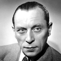 Louis Jouvet - 舞會請帖演員 飾演Pierre Verdier, dit Jo