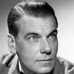 Ned Wever 飾演 FBI Chief E.P. Hackett