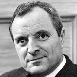 Michael Goodliffe - 地球失火之日演員 飾演Jacko Jackson the Night Editor