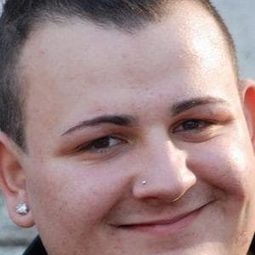 Valentino Campitelli - 班裏最後一個人演員 飾演Bidé