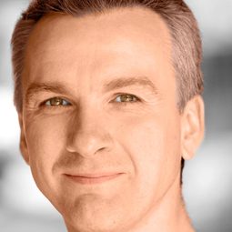 基斯·威克姆 飾演 Shellington / Inkling (voice)