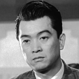 大阪誌郎  飾演 