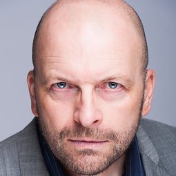 Mark Christopher Collins - The Watchman演員 飾演Dog Walker