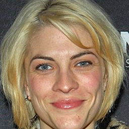 Georgia Lyman 飾演 The Assassin