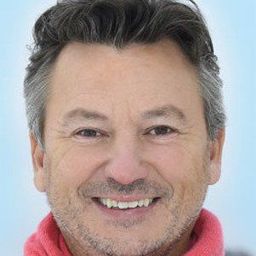 Anders Ekborg 飾演 Freddie