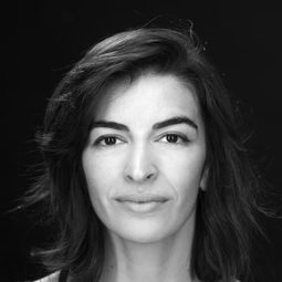 Dorotea Saykaly 飾演 Dancer