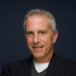 Marc Platt - 魔法壞女巫：幕後故事演員 飾演Self