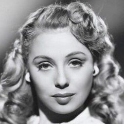 Sandra Dorne - Golden Arrow演員 飾演Nightclub Hostess #2