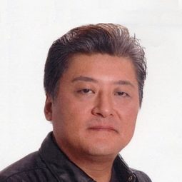 中村浩太郎 飾演 