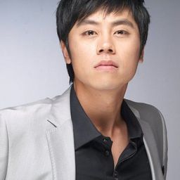Choi Sang-hak 飾演 Sang-goo (상구)