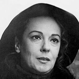 Marija Kohn 飾演 Baka