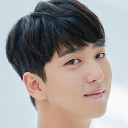 車善玗 飾演 Yoon Geon