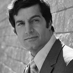 Peter Lupus 飾演 Spartacus