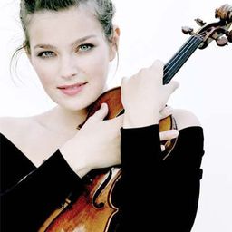 Janine Jansen 飾演 Self