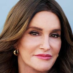 凱特琳·珍娜 飾演 Skip Bayflick (as Bruce Jenner)