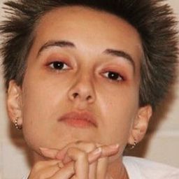 Evgeniya Ostanina - Butterflies演員 飾演Self