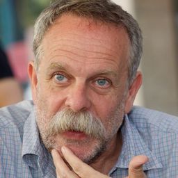 Tamás Sas - Down by Love導演