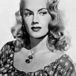 Patricia Knight 飾演 Jenny Marsh