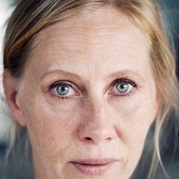 Kati Outinen 飾演 Irma