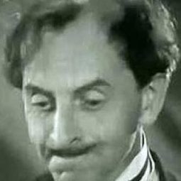 Eddie Holden - 小飛象演員 飾演Clown (voice) (uncredited)