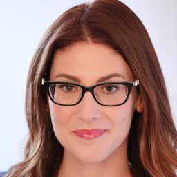 Clarke Wolfe - 撒旦的恐慌演員 飾演Gracie