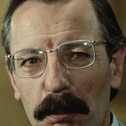 Jean Bouise - If I Were 1000 Years Old演員 飾演