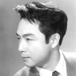 波島進 - 南太平洋波高し演員 飾演