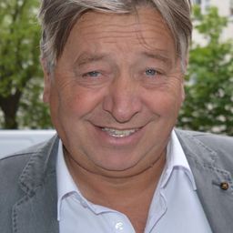 Stanisław Banasiuk 飾演 Krzysztof