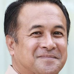 Worachet Nimsuwan 飾演 Rome