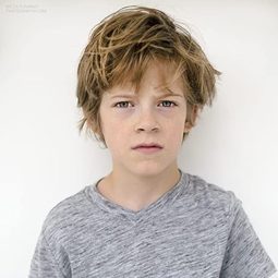 Lorenzo McGovern Zaini - 烈火中演員 飾演Martin Marquez