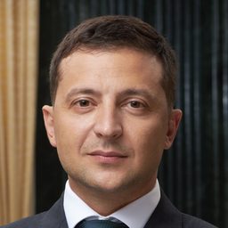 弗拉基米爾·澤連斯基 飾演 Self