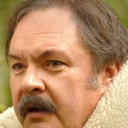 Marc Rivière - An Unlikely Adventurer導演