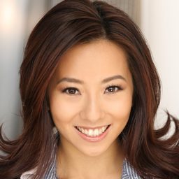 Iris Avalee 飾演 Hadlee