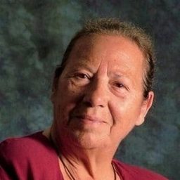 Virginia Da Brescia 飾演 Giuseppina