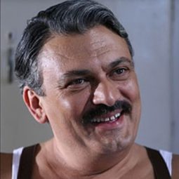 Pascal Zullino - Maternity Blues演員 飾演Dott. Scalia