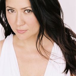 Anzu Lawson 飾演 Milly McKenzie