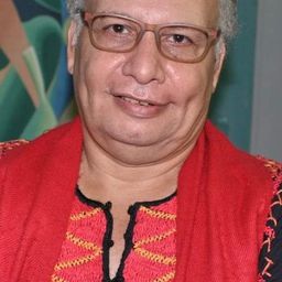 Mahmoud Abdel Ghaffar 飾演 