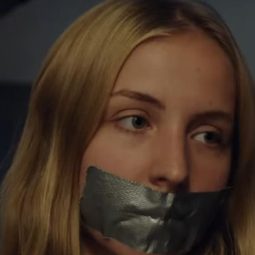 Meg Dick - Young Blood演員 飾演New Recruit