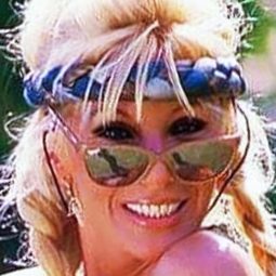 Susana Giménez - Furia, las peleas de Carlos Monzón演員 飾演Self (archive footage)