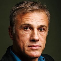 基斯杜化華茲 飾演 Michael Vincey