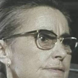 Jeanne Pérez - 女僕日記演員 飾演La commère