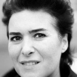 Alice Reys - 每個人都成名演員 飾演Lizzy